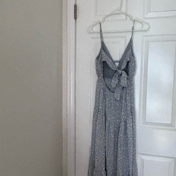 Rue Sophie Sexy and Sweet Light Blue Floral Sundress - Picture 3 of 7